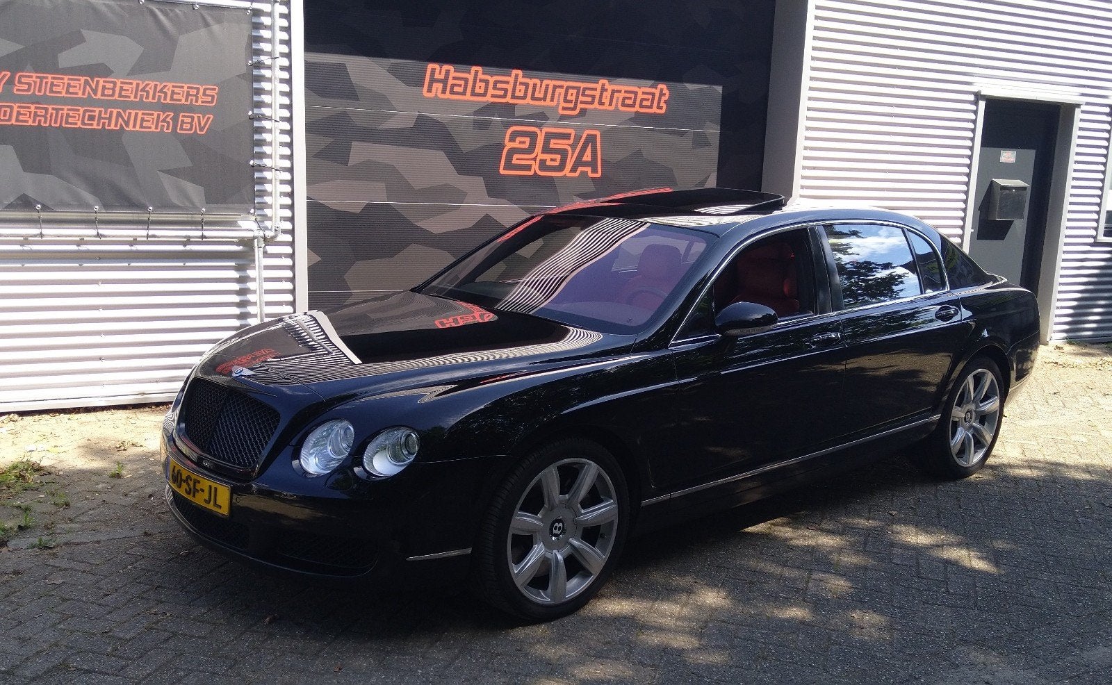 Bentley Continental 6.0 W12 Flying Spur 67.000 km orig. nl !, Auto's, Automaat, 12 cilinders, Zwart, Origineel Nederlands
