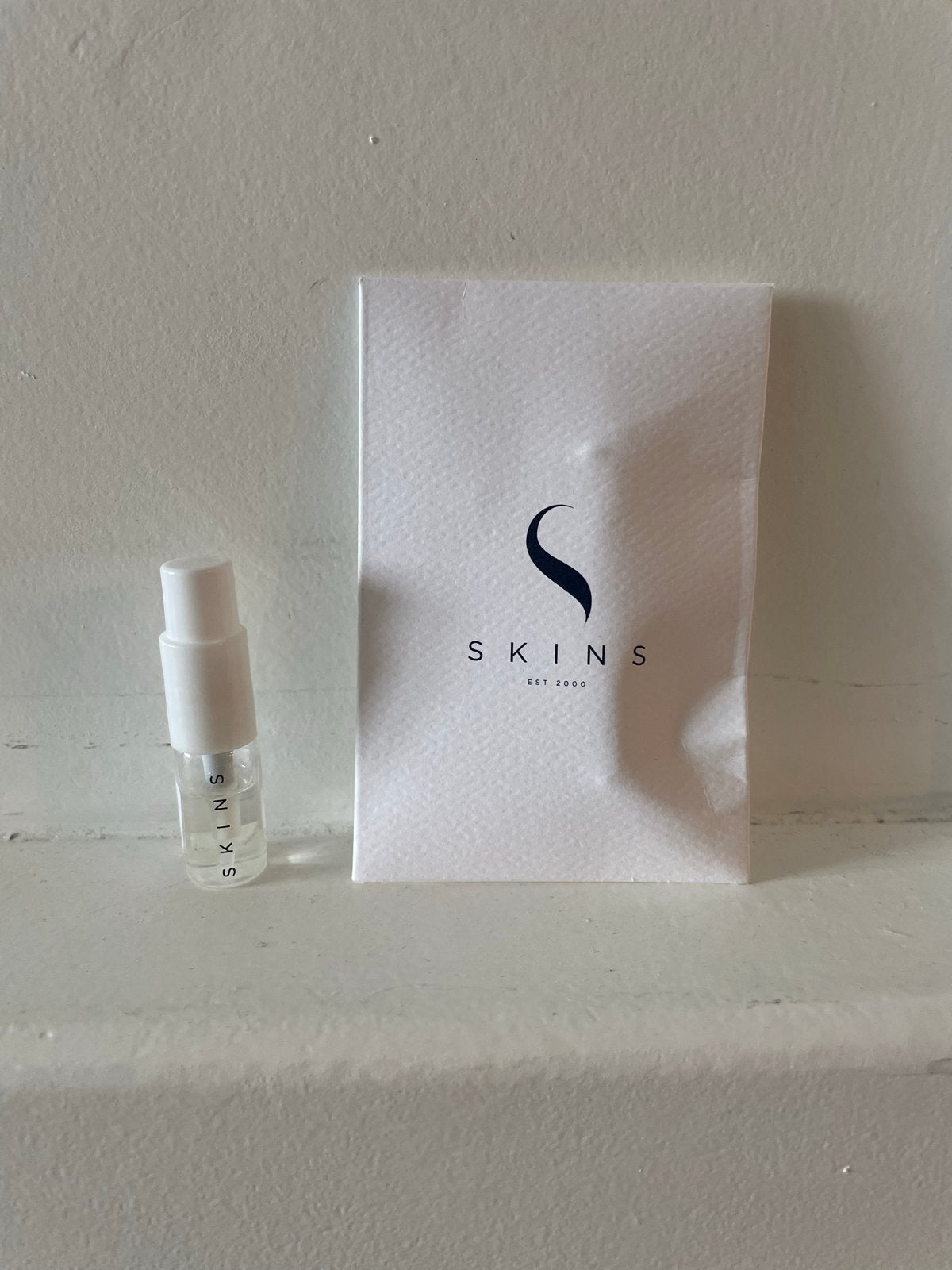 Skins D'orsay Sur tes lèvres eau de parfum sample, Ophalen of Verzenden, Nieuw