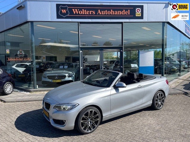 BMW 2-serie Cabrio 220i, Auto's, BMW, Gebruikt, 4 cilinders, Cabriolet, 4 stoelen