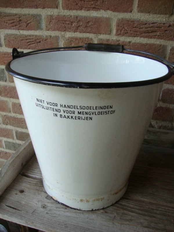 Witte emaille emmer met zwarte rand, Antiek en Kunst, Ophalen