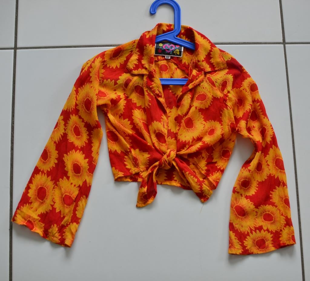 Bloesje met zonnebloemen, wijd uitlopende mouwen maat 128, Meisje, Overhemd of Blouse, Ophalen of Verzenden, Zo goed als nieuw