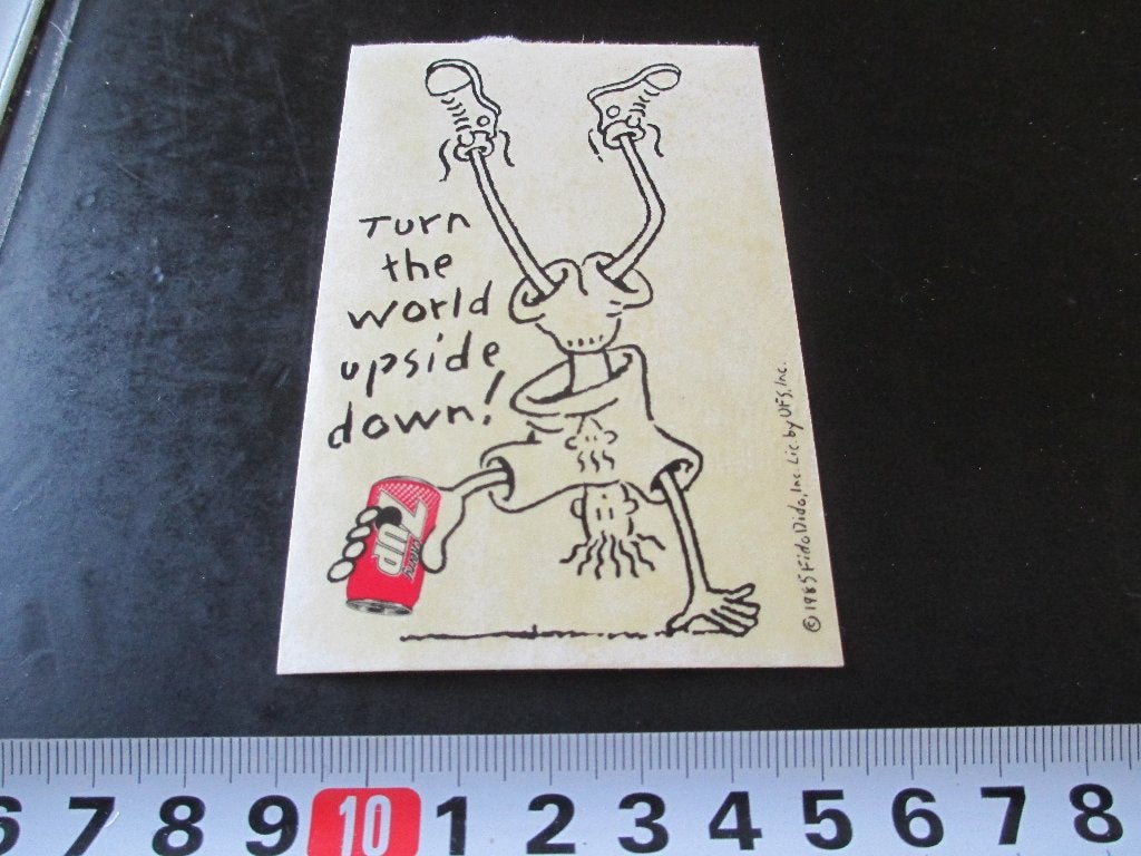 sticker 7-up frisdrank cherry strip FIDO DIDO upside down, Ophalen, Zo goed als nieuw