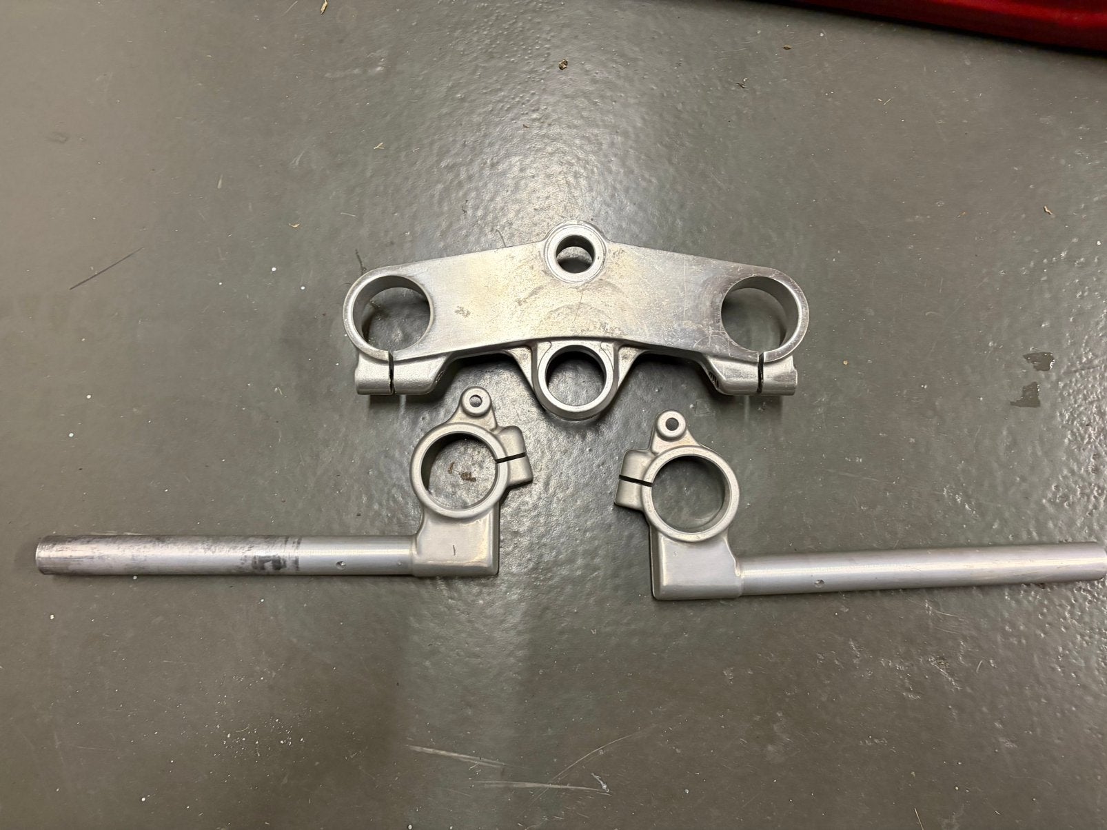 Kroonplaat met clip ons, Motoren, Ophalen of Verzenden, Gebruikt