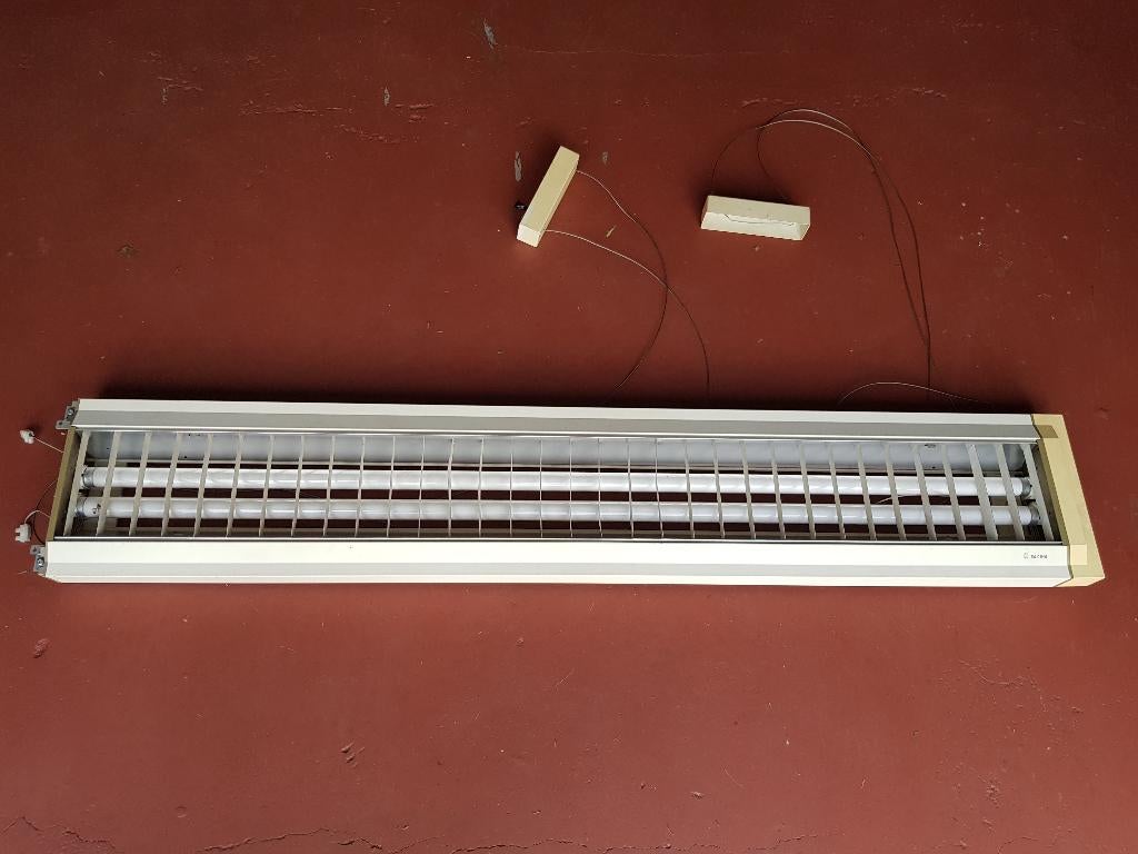 TL armatuur voor 2 TL buizen van 1,20 mtr, Ophalen, Gebruikt