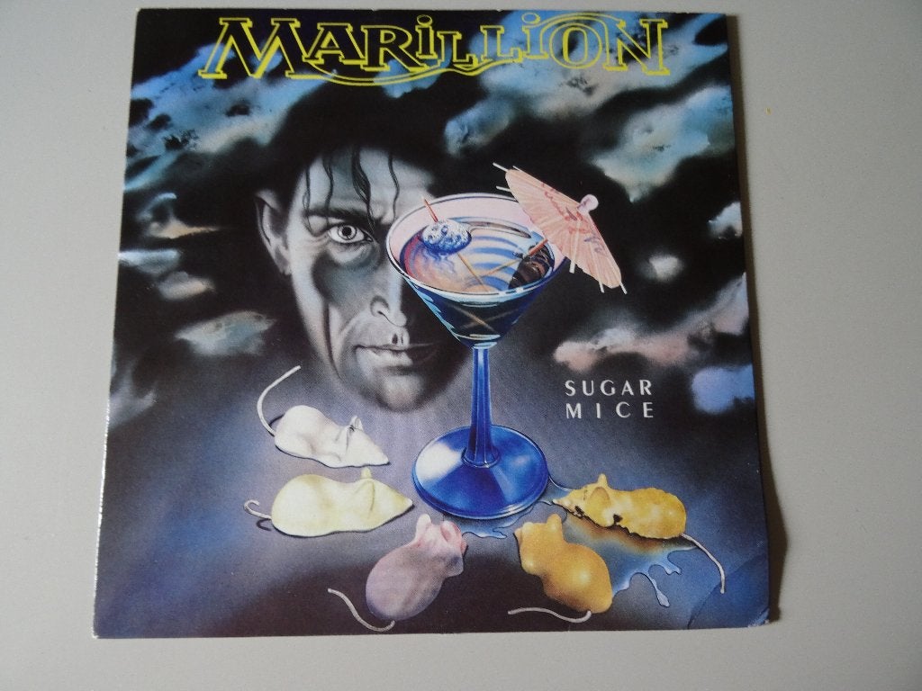 Marillion  - Sugar mice   Fish - A gentleman’s excuse me, 7 inch, Ophalen of Verzenden, Zo goed als nieuw, Colored vinyl