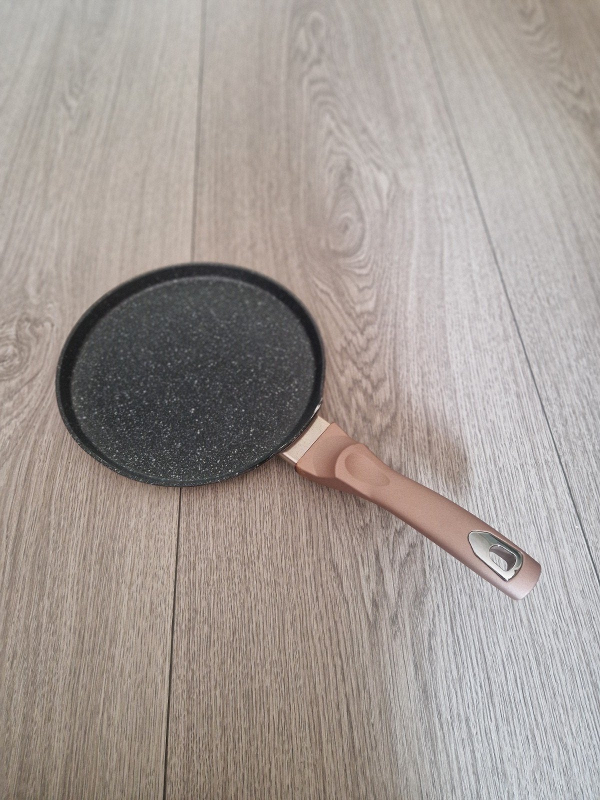 Pannenkoekenpan met antiaanbaklaag, Pannenkoekenpan, Overige materialen, Gebruikt, Antiaanbaklaag