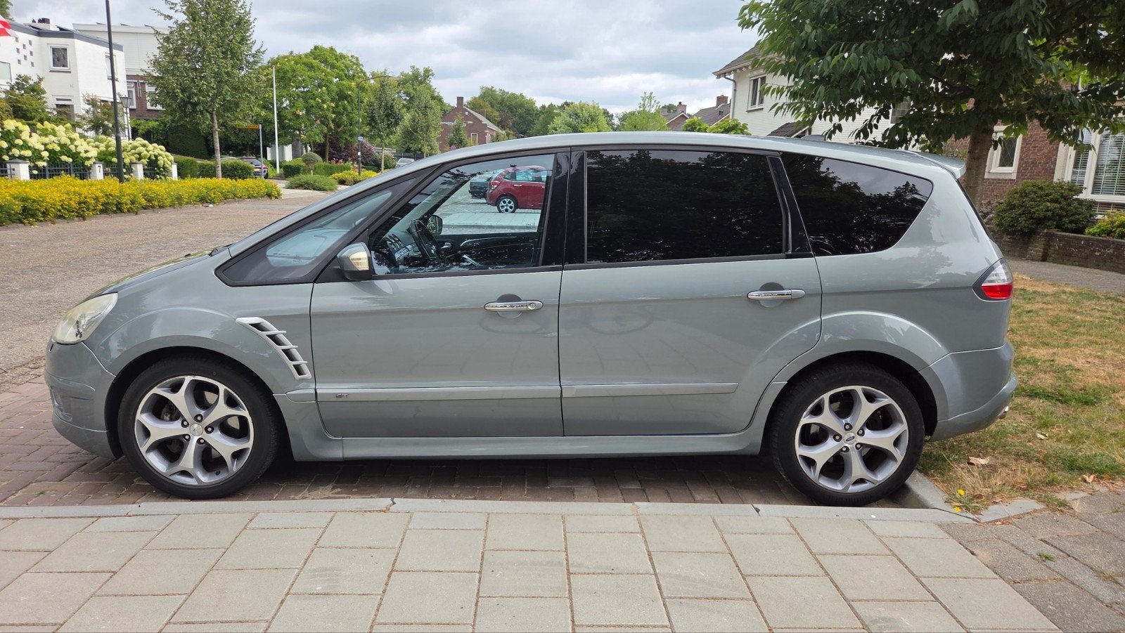 Ford S-Max 2.5 20V Turbo 162KW 2008 Grijs, Voorwielaandrijving, 1581 kg, 7 stoelen, 2521 cc