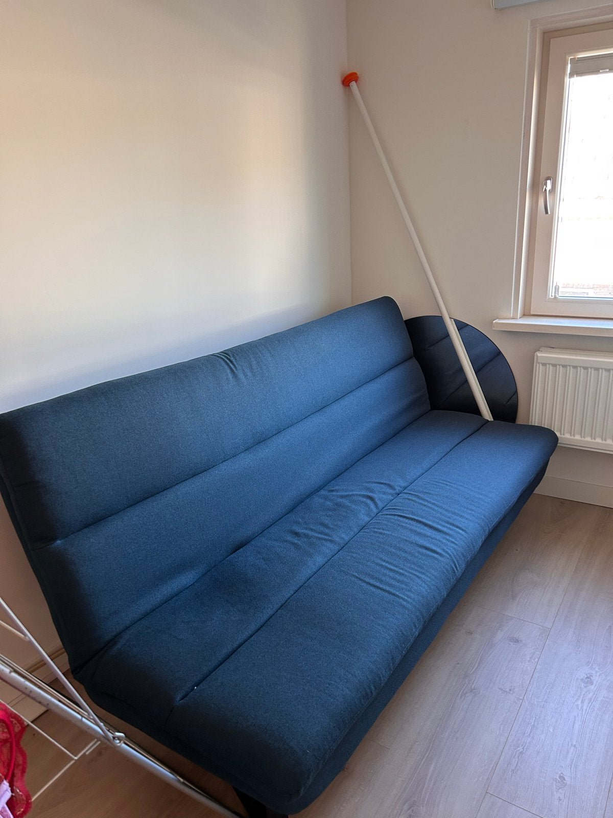 Nette slaapbank 125x195 - Rook- en huisdiervrij, Ophalen, Blauw, Tweepersoons, 190 cm of minder