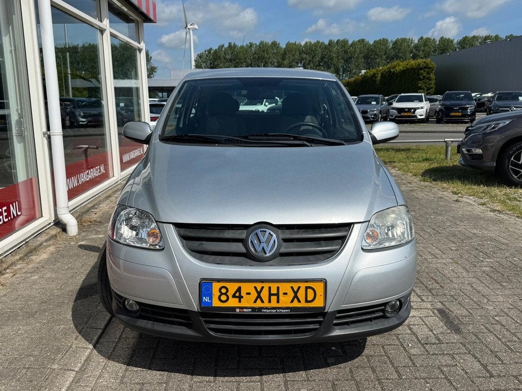 Volkswagen Fox 1.4 Trendline|Nieuwe koppeling|Nwe APK|Airco|, Zwart, 4 stoelen, Origineel Nederlands, Bedrijf