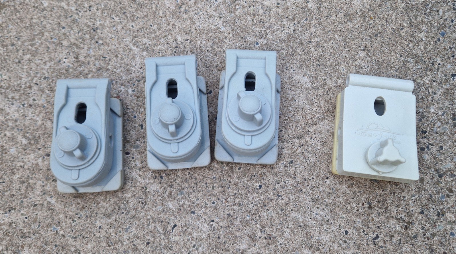 Set van 4 voortent clips, Ophalen, Gebruikt