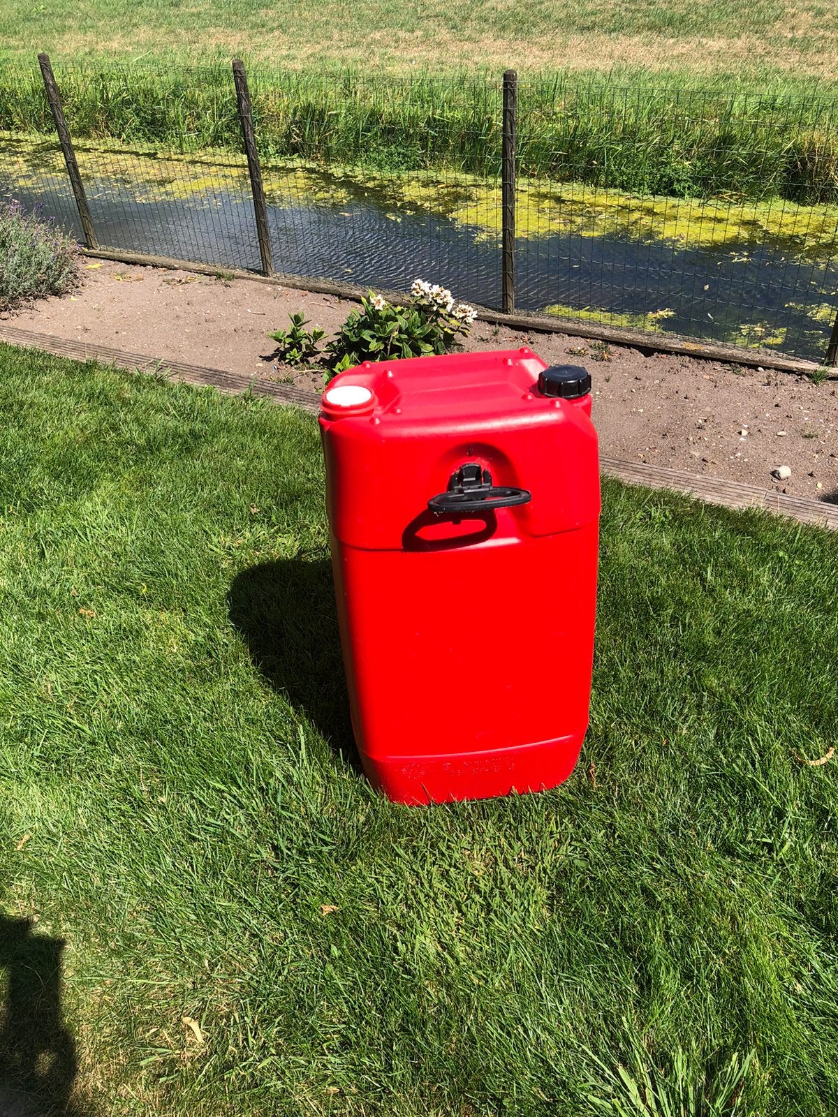 75 liter vaten, Tuin en Terras, Regentonnen, 150 liter of meer, Ophalen, Zo goed als nieuw