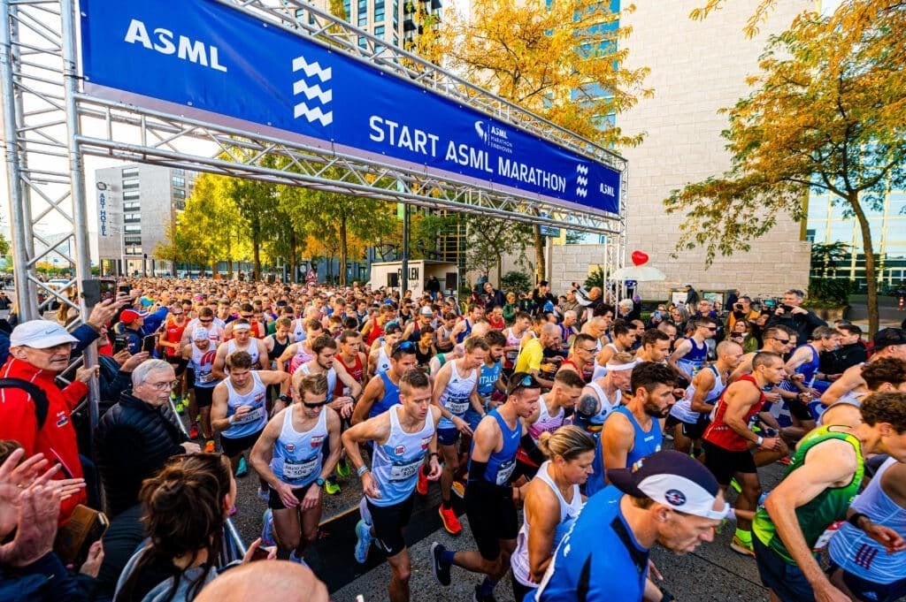 ASML Halve marathon wave 2 incl kluis (11 oktober), Eén persoon