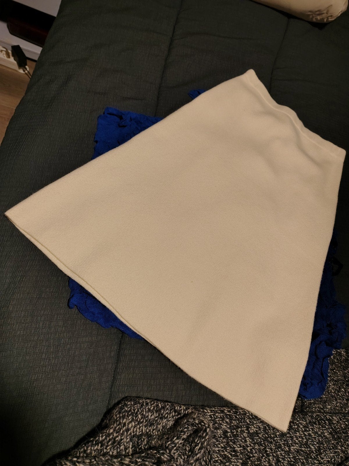 Zara gebroken witte tricot midirok, maat L, Kleding | Dames, Verzenden, Maat 42/44 (L), Nieuw, Knielengte