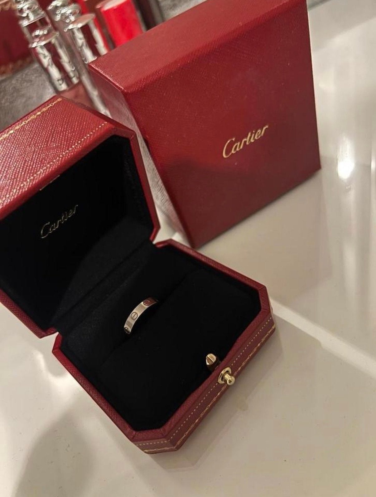 Cartier Love Ring 18K Witgoud, Ophalen of Verzenden, Zo goed als nieuw, 17 tot 18, Dame of Heer