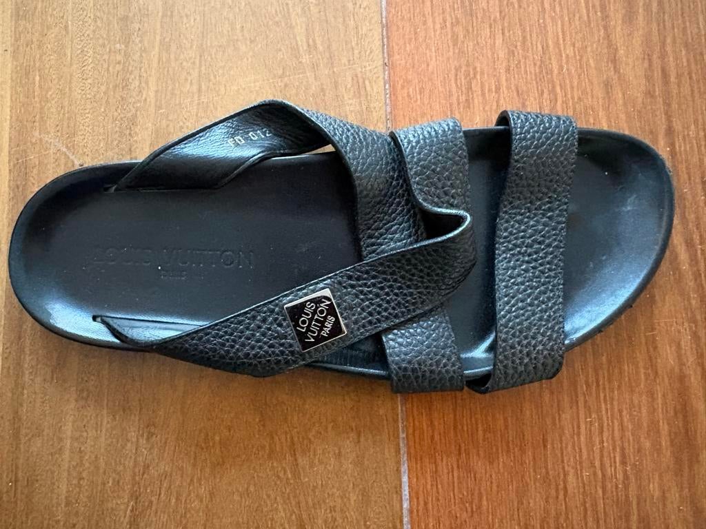 Louis Vuitton heren sandalen - Zo goed als nieuw (maat 41,5), Ophalen, Zo goed als nieuw, Sandalen