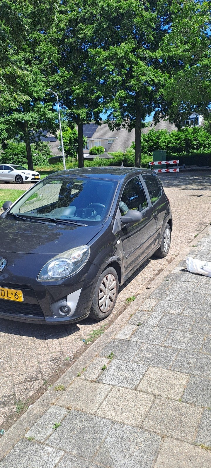 Renault Twingo 1.2 16V Quickshift 2009 Zwart, Twingo, 31 €/maand, 4 cilinders, 4 stoelen