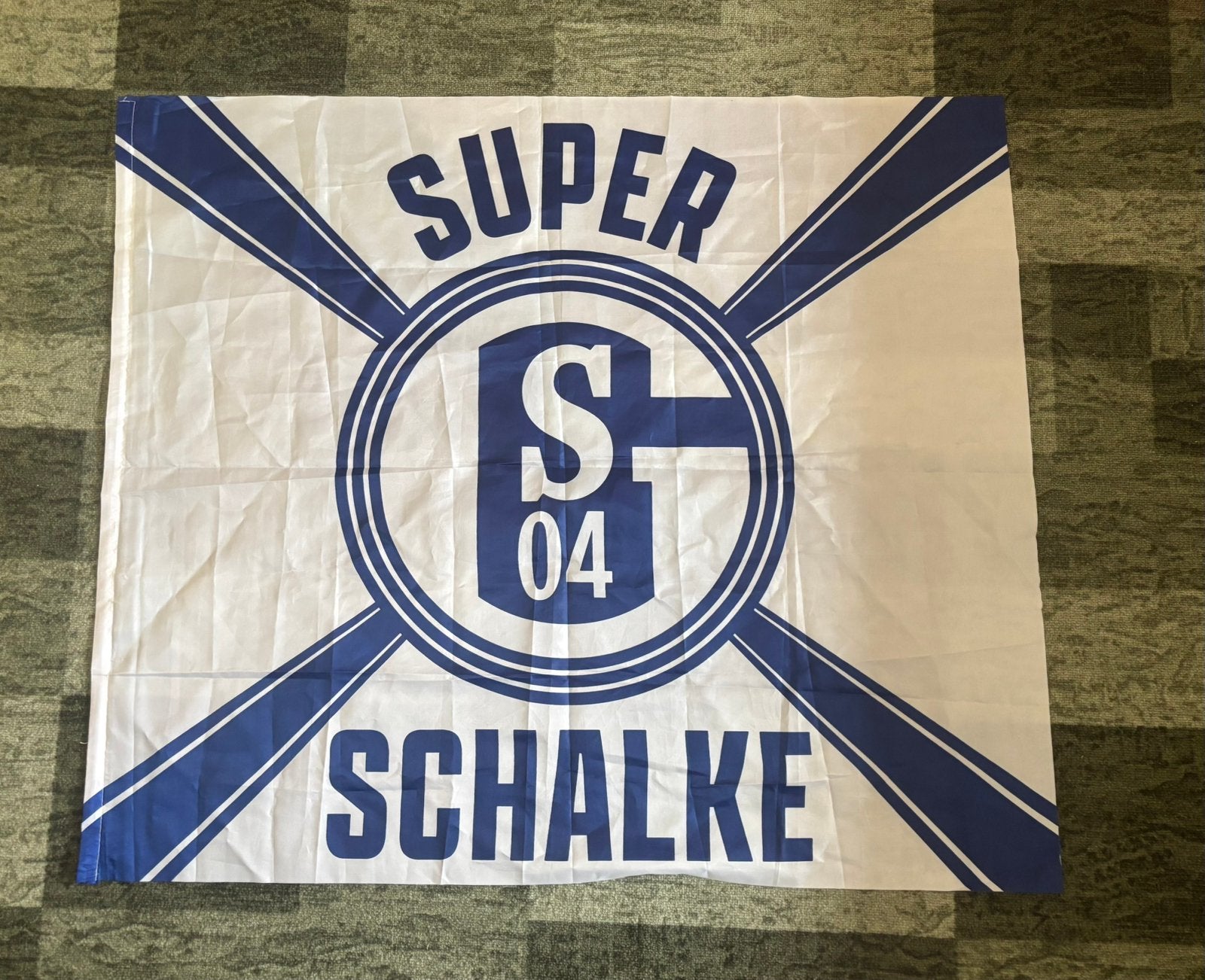 schalke vlag, Verzamelen, Ophalen of Verzenden, Nieuw, Buitenlandse clubs, Overige typen