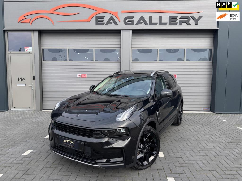 Lynk & Co 01 1.5 Bomvol Black Edition 261PK 360Camera Zwar, Auto's, Lynk & Co, Euro 6, Bedrijf, 1854 kg, 3 cilinders
