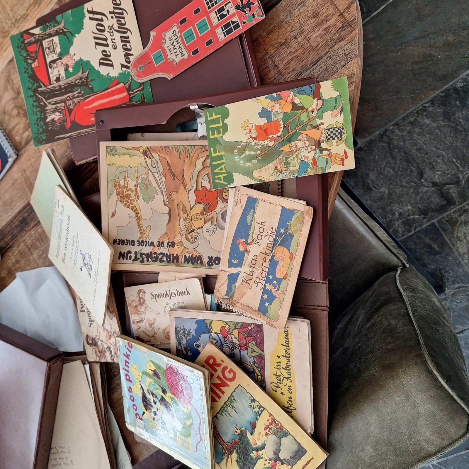 Verzameling oude schoolboekjes - nostalgie en educatie, Ophalen of Verzenden, Gelezen, Overige niveaus, Nederlands