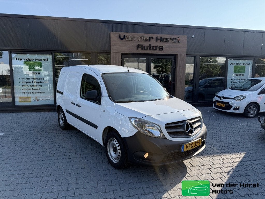 Mercedes-Benz Citan 109 CDI airco (bj 2014), Euro 5, Gebruikt, 4 cilinders, Electronic Stability Program (ESP)