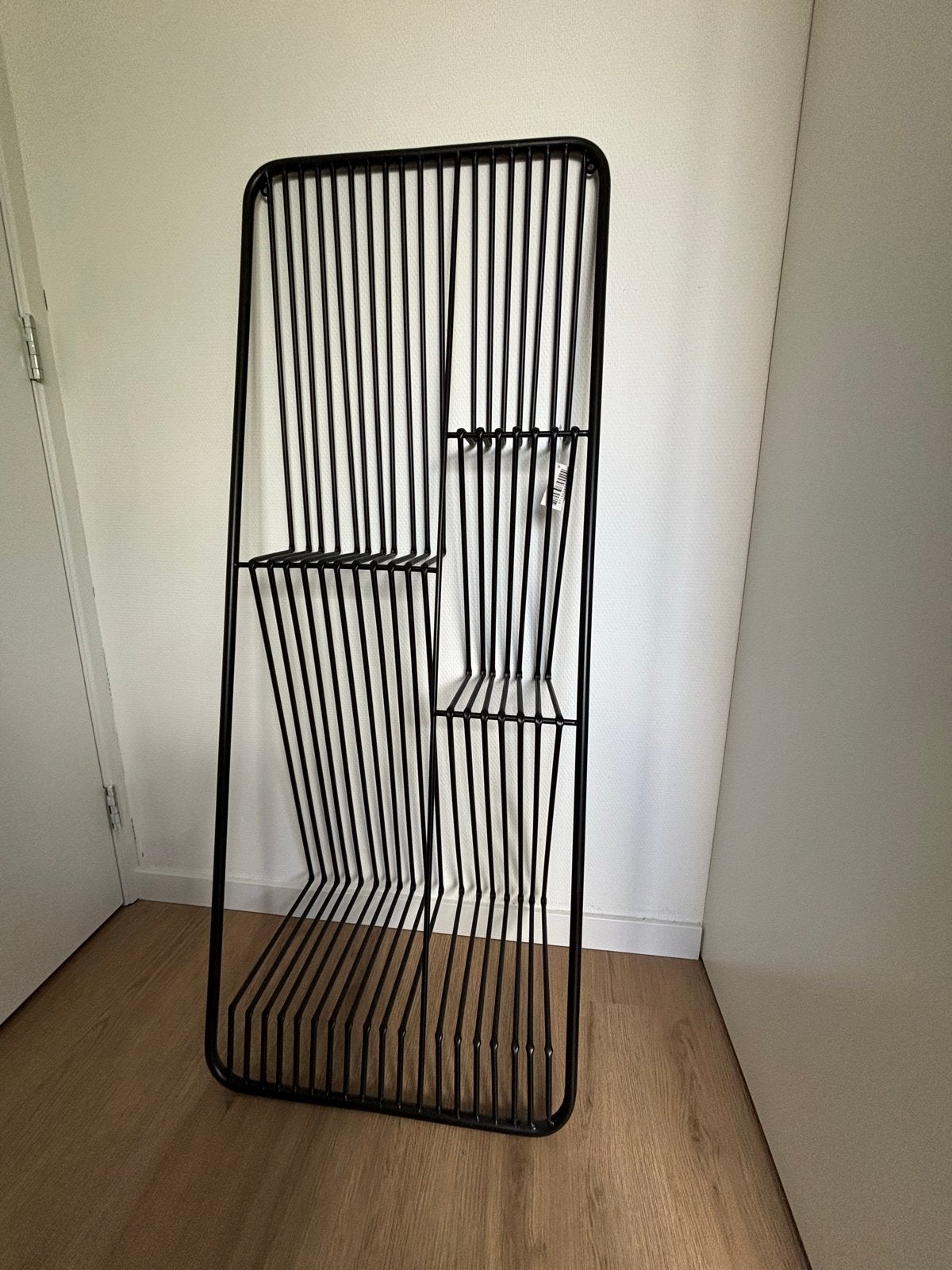 Uniek zwart metalen wandrek/boekenrek, Ophalen, Met plank(en), Nieuw, 50 tot 100 cm