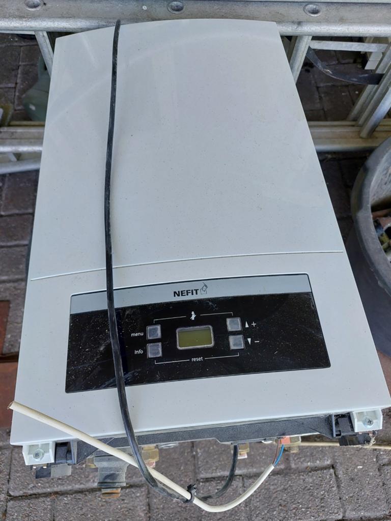 Nefit cw 4 ketel. Paar weken geleden werkend verwijderd., Doe-het-zelf en Verbouw, Geisers en Boilers, Ophalen, Gebruikt, Geiser