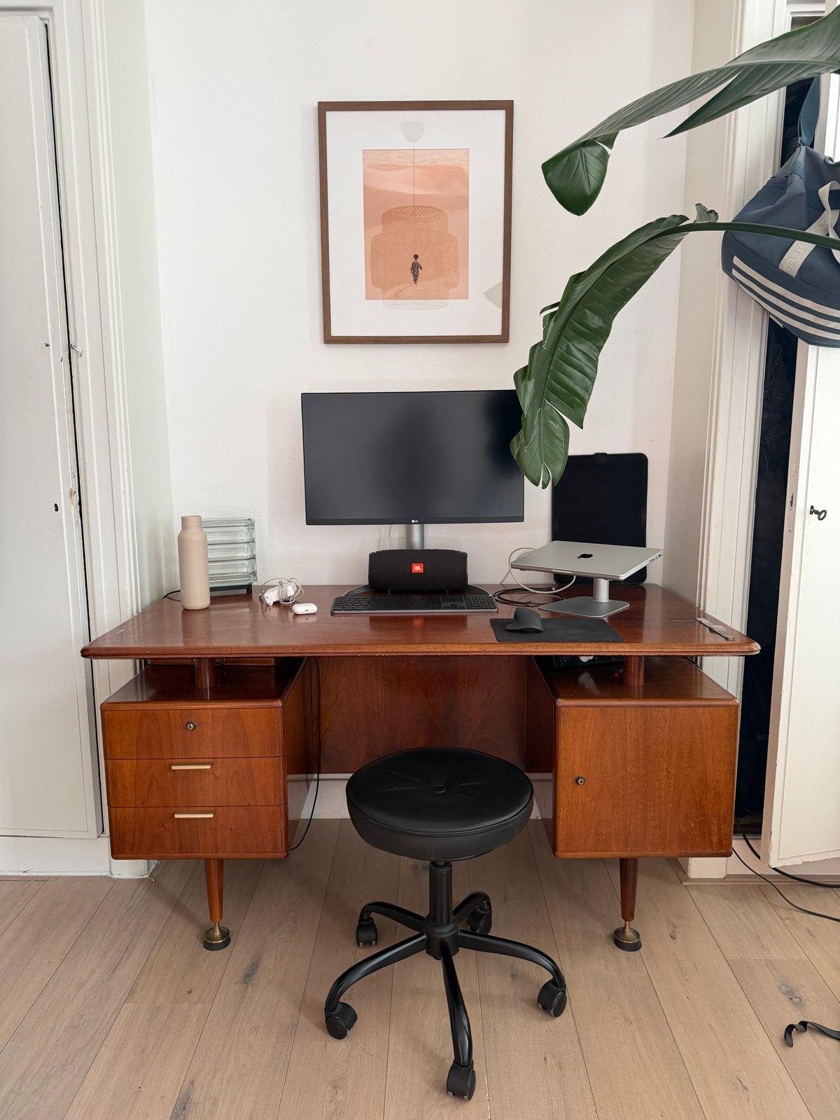 Vintage Teakhouten Bureau AA Patijn 1950, Ophalen, Gebruikt, Computerbureau