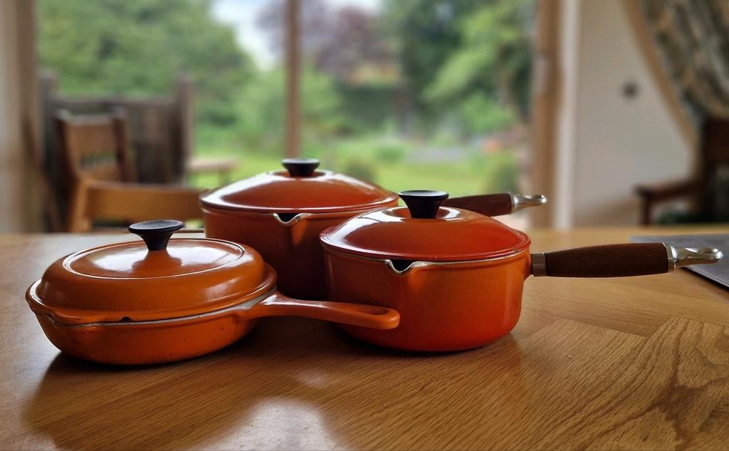 Le Creuset Gietijzeren Steelpannen en Skillet met deksels, Ophalen of Verzenden, Gebruikt, Gietijzer, Pannenset
