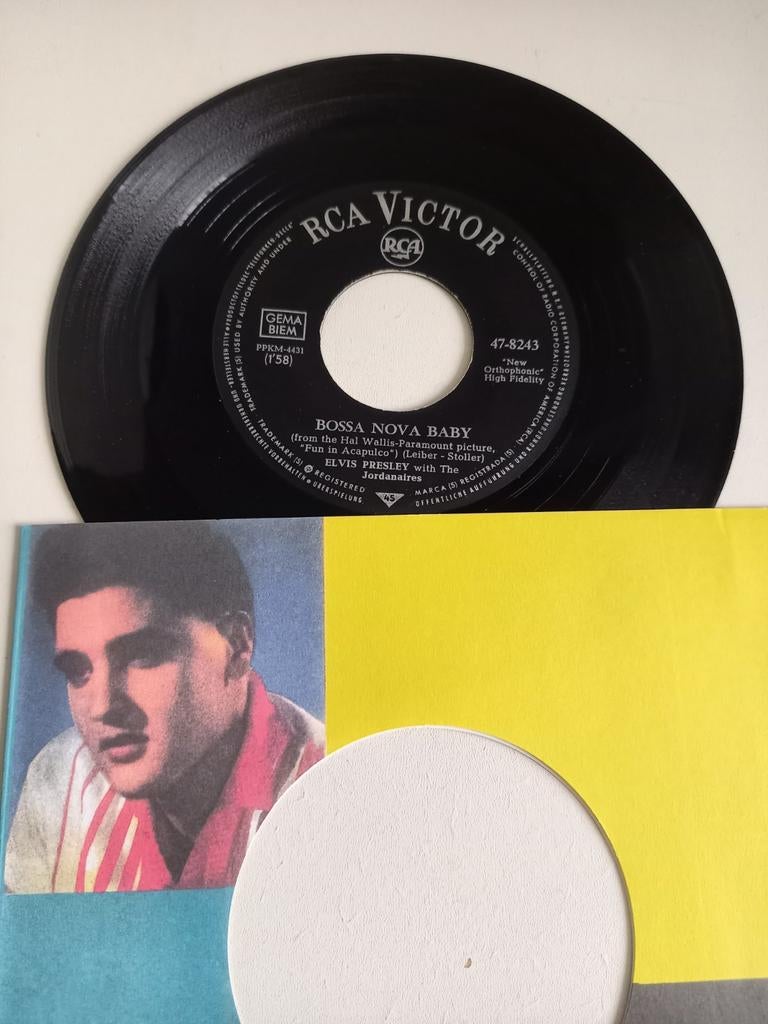 Elvis Presley  - Bossa nova baby  / Witchcraft, Cd's en Dvd's, Vinyl Singles, Ophalen of Verzenden, Zo goed als nieuw, Pop