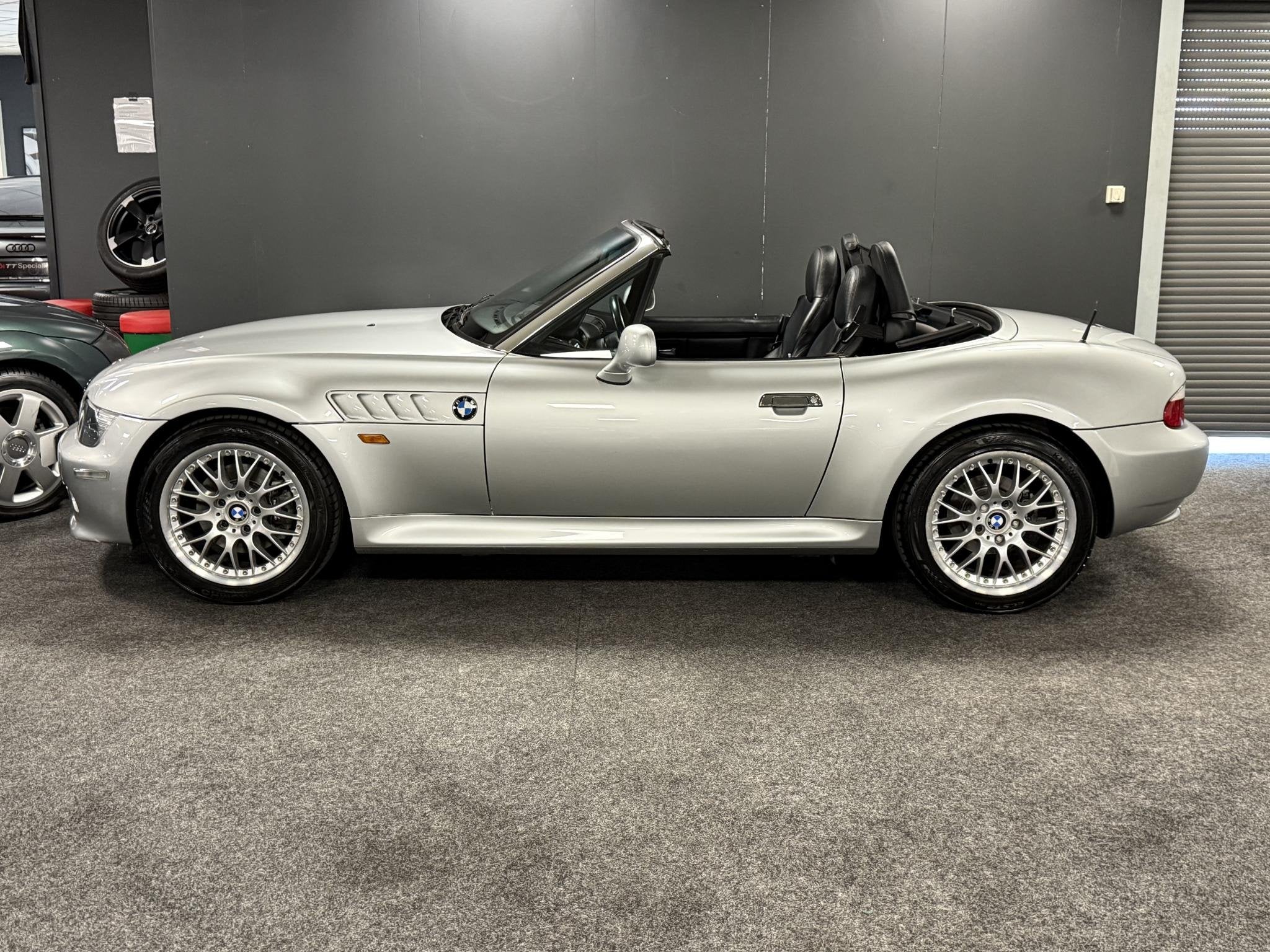 BMW Z3 Roadster 3.0i Sport Line Nette Staat Youngtimer, Automaat, Gebruikt, Zwart, Cabriolet
