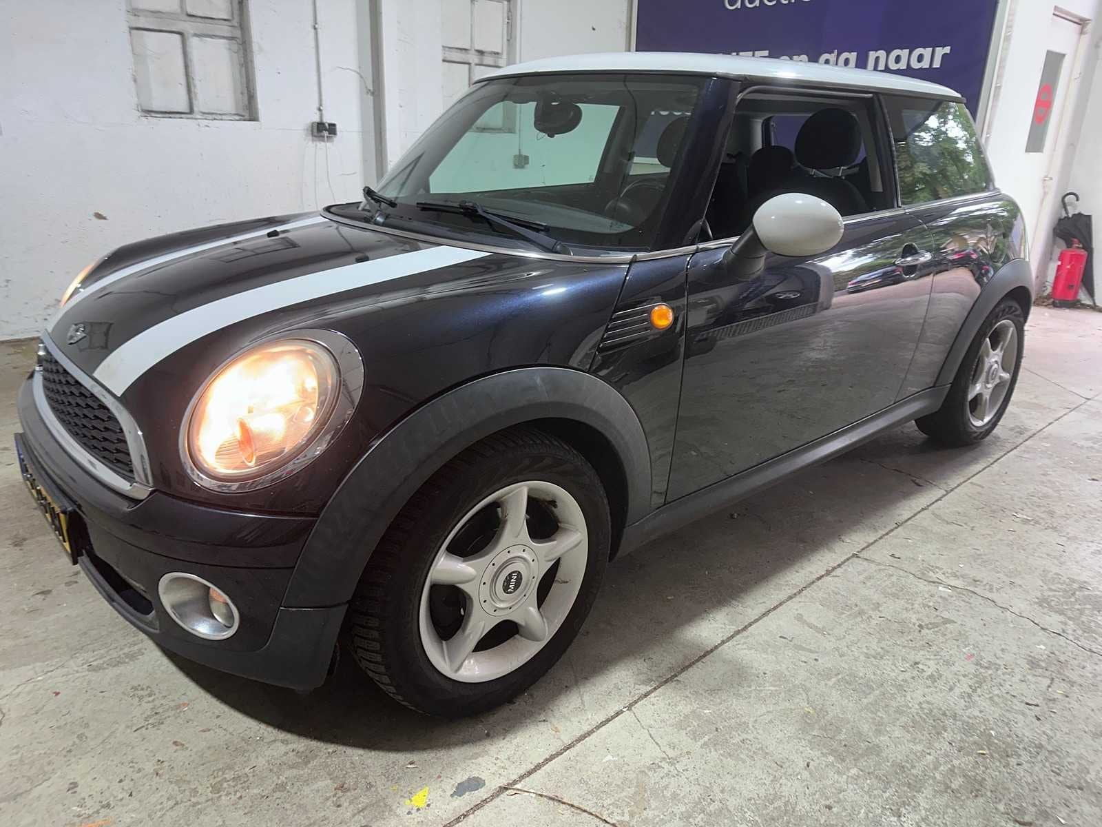 MINI - 3-Deurs - 1.6 Cooper Pepper - 06-XB-XH- 2007, Auto's, Mini, Voorwielaandrijving, Gebruikt, 750 kg, 4 cilinders
