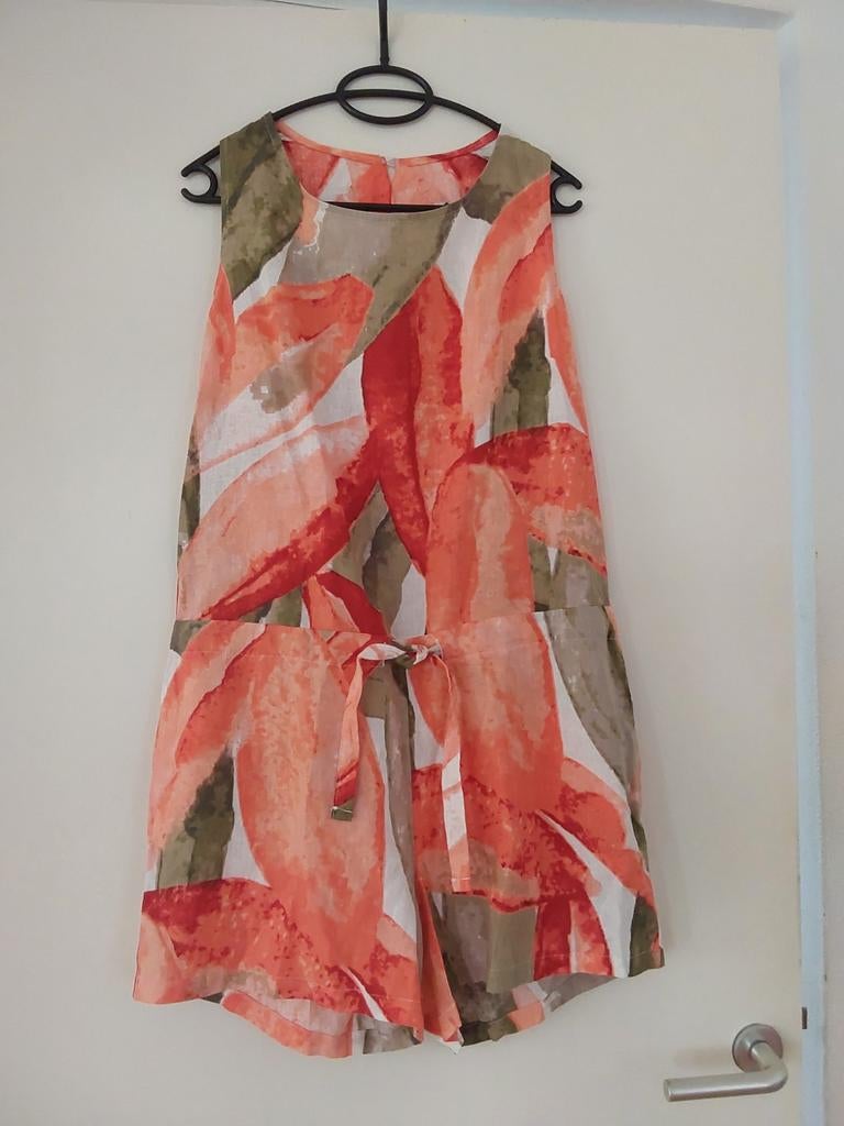 Prachtige linnen jumpsuit maat M, Kleding | Dames, Jumpsuits, Ophalen of Verzenden, Zo goed als nieuw, Maat 38/40 (M)