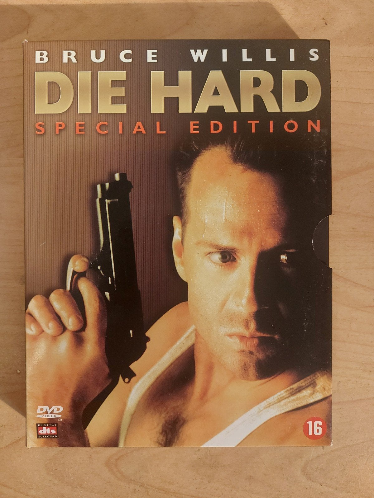 Die Hard - 1988  Bruce Willis special 2-disc edition, Alle leeftijden, Ophalen of Verzenden, Zo goed als nieuw