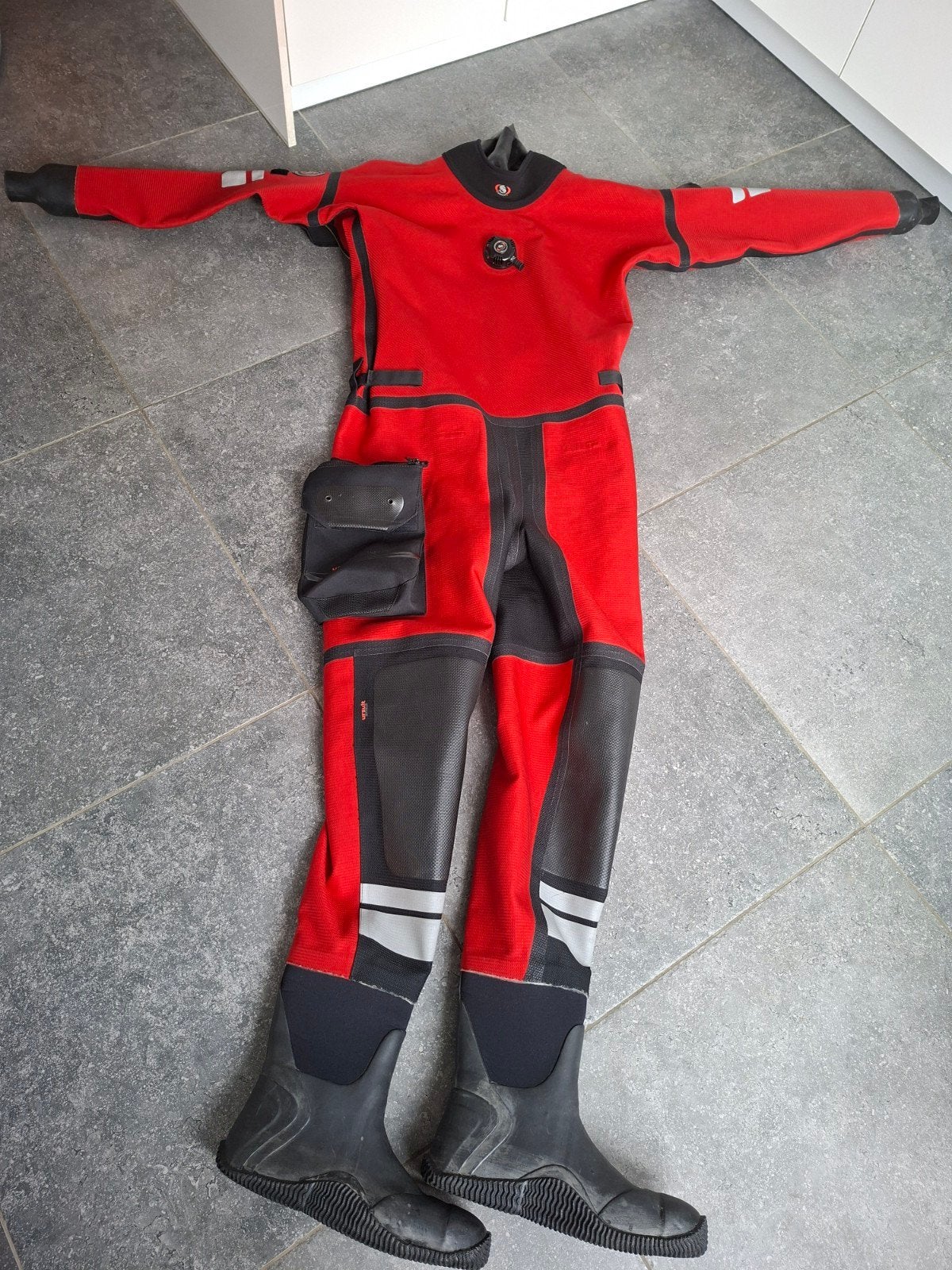 ursuit red Q cordura droogpak / Drysuit 170-176cm NIEUWSTAAT, Ophalen of Verzenden, Zo goed als nieuw, Duikpak