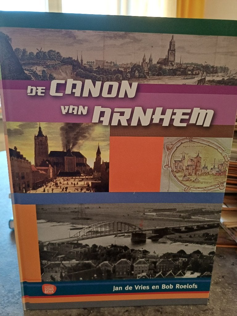 DE CANON VAN ARNHEM, Ophalen of Verzenden