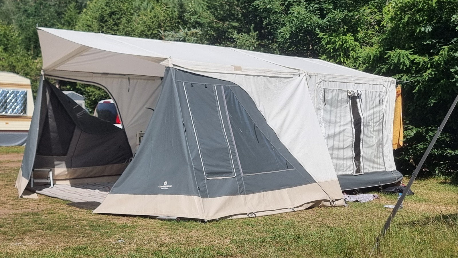 Combi-Camp Valley  2011-2012, Caravans en Kamperen, Ophalen, Combi-Camp, Tot en met 2, Aanwezig