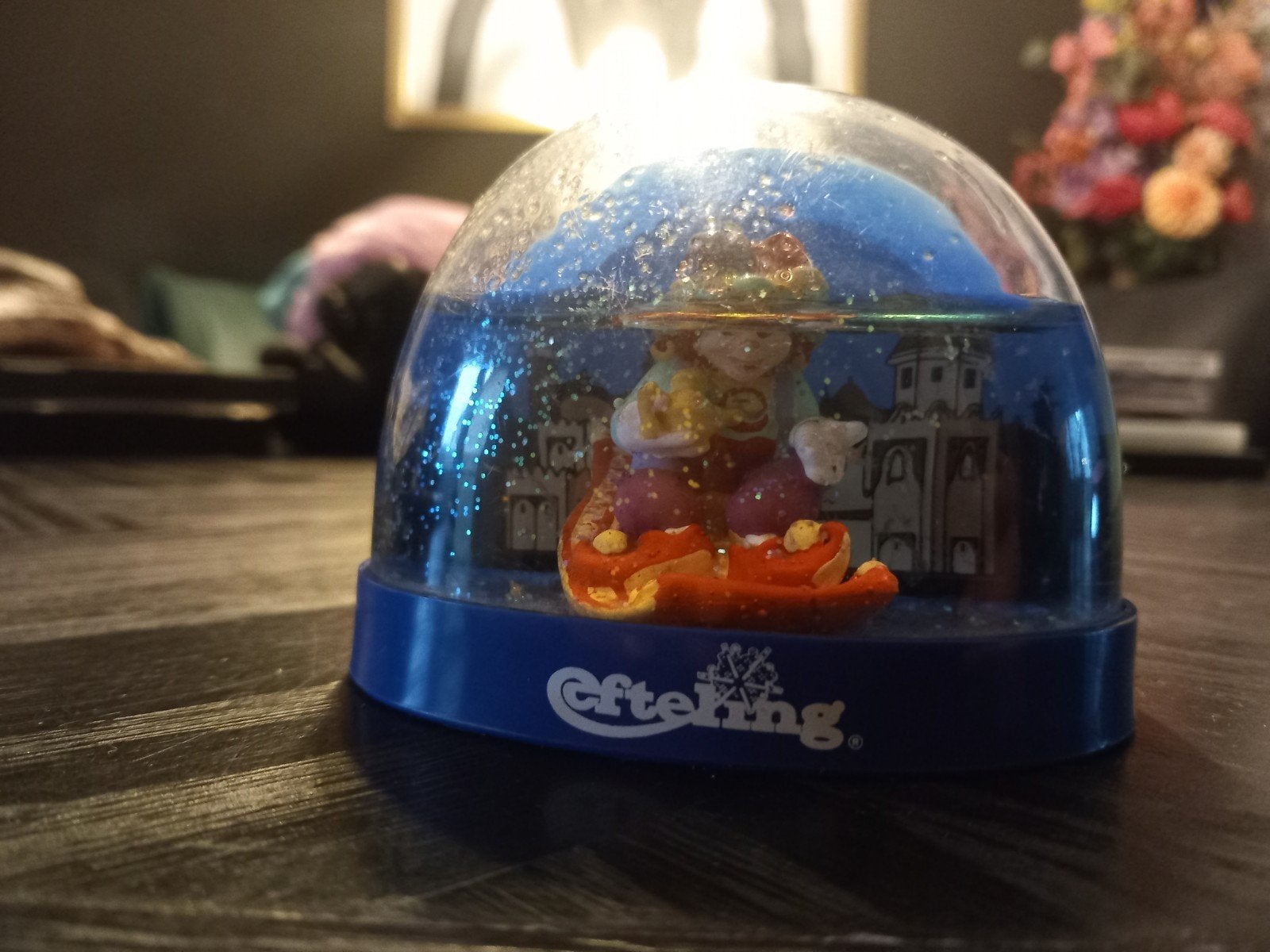 Efteling Sneeuwbol met Pardoes, Europalaan 1, 5171 KW Kaatsheuvel, Nederland, Info@efteling.com, Ophalen of Verzenden, Zo goed als nieuw