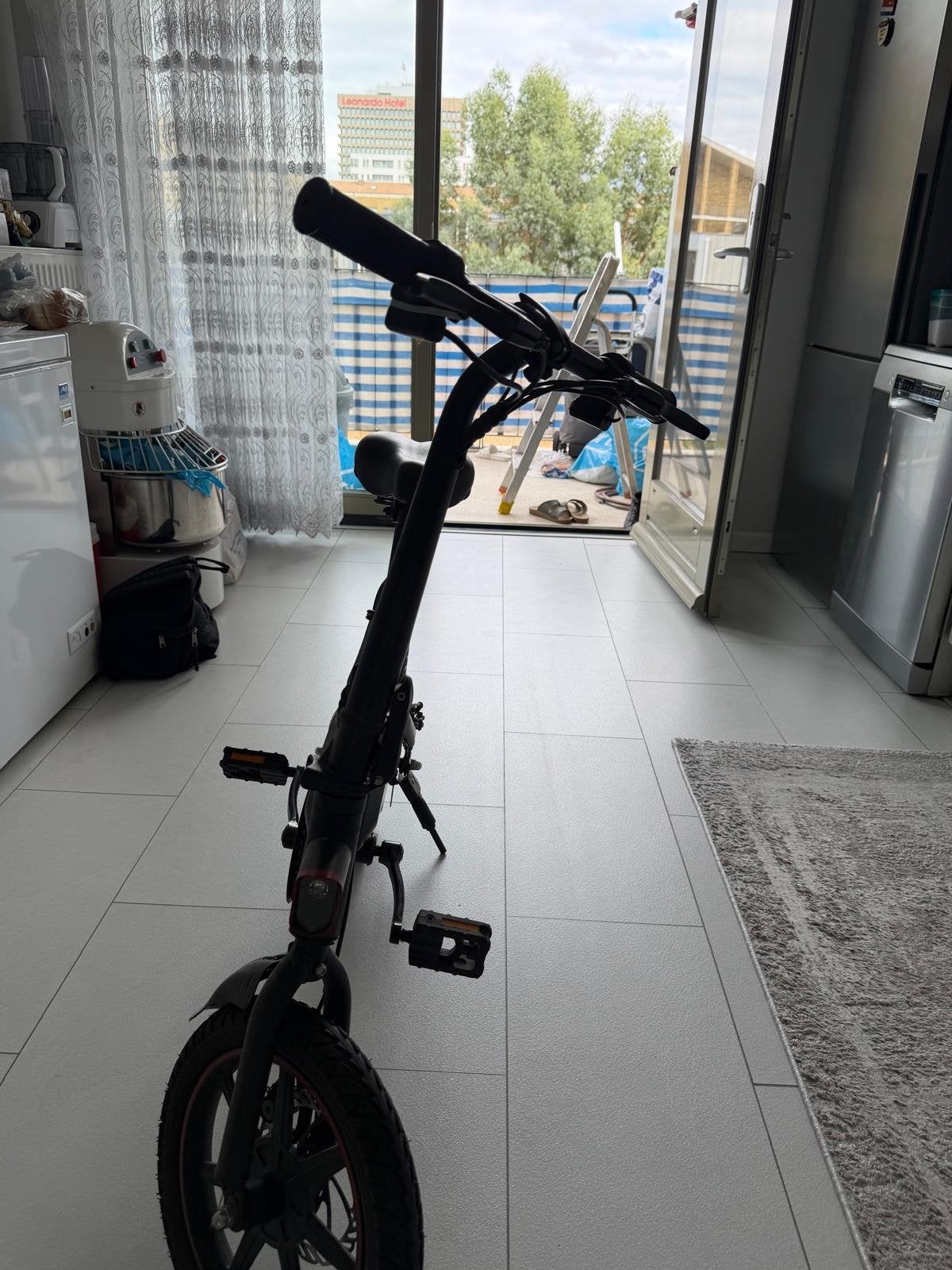 DYU Opvouwbare Elektrische Fiets - Compact en Handig, Overige merken, Gebruikt, Ophalen of Verzenden, Minder dan 47 cm
