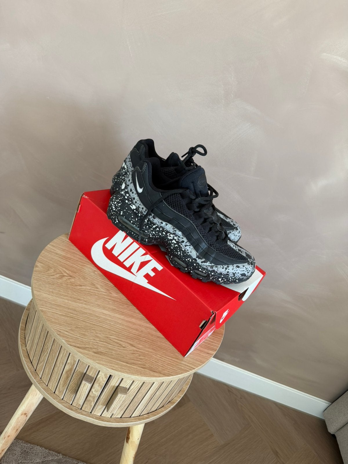 Nike sneakers maat 41 limited, Ophalen, Zo goed als nieuw