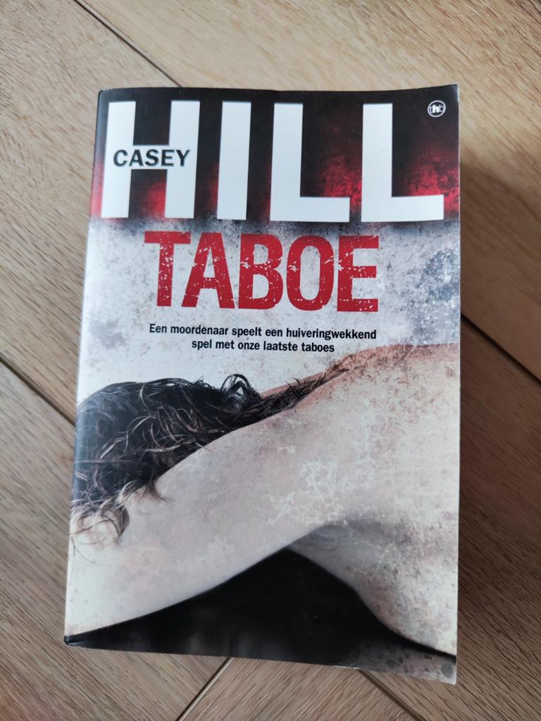 Casey Hill - Taboe, Ophalen of Verzenden, Zo goed als nieuw, Casey Hill