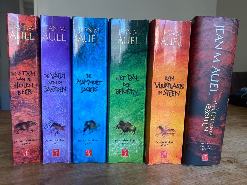 De Aardkinderen, Boeken, Ophalen, Zo goed als nieuw