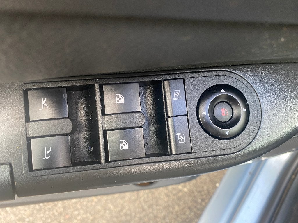 Foto 10 van Opel Tigra 1.8 16V SPORT Twintop2005 Leder Blauw Nieuwe APK