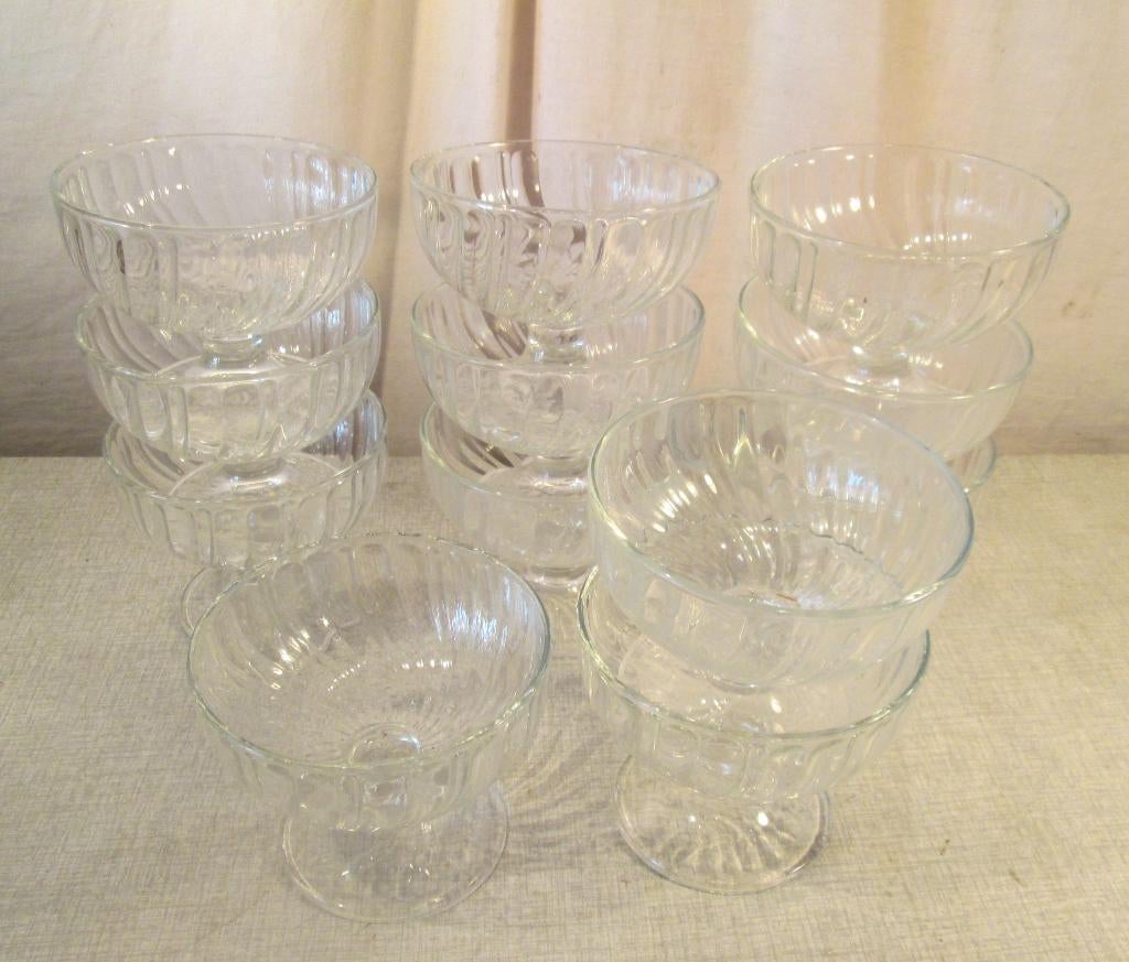 12 Grote Glazen Ijscoupes, Overige typen, Ophalen of Verzenden, Overige stijlen, Glas