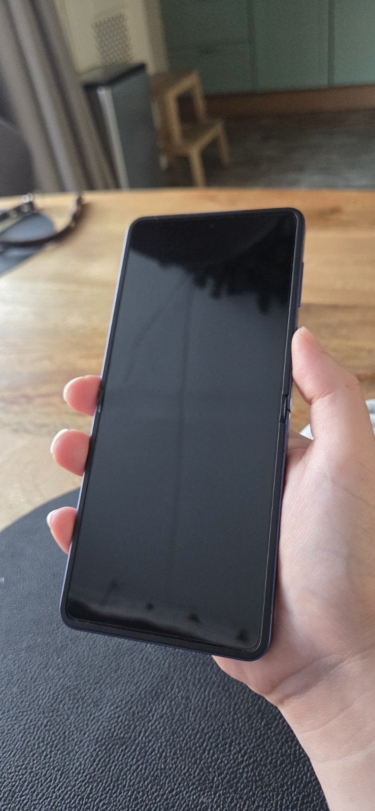 Samsung Galaxy Z Flip 7, Ophalen, Blauw, Touchscreen, Zo goed als nieuw