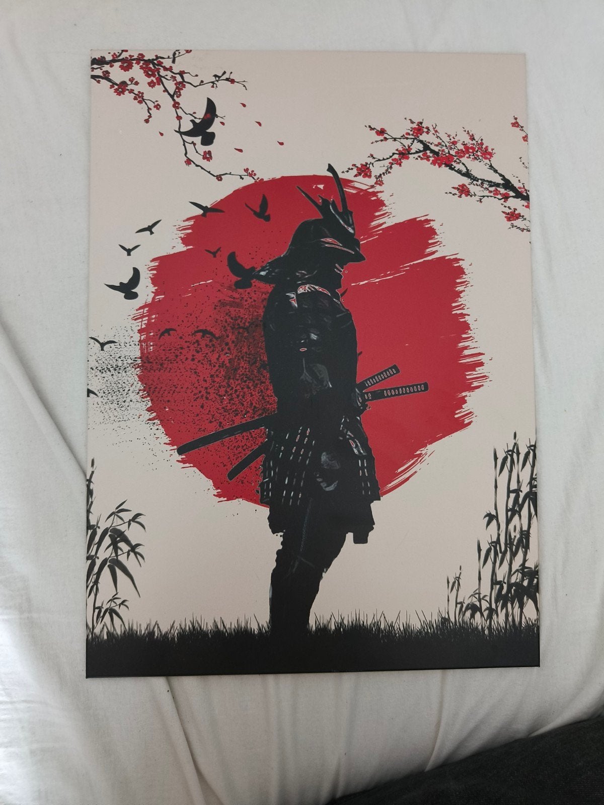 Displate poster: Samurai met rode zon en kersenbloesem, 50 – 75, Minder dan 50 cm, Ophalen of Verzenden, Zo goed als nieuw