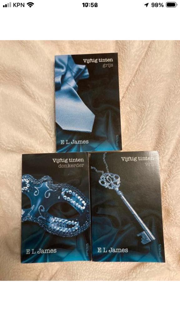 3 boeken vijftig tinten.., Boeken, Ophalen, Gelezen