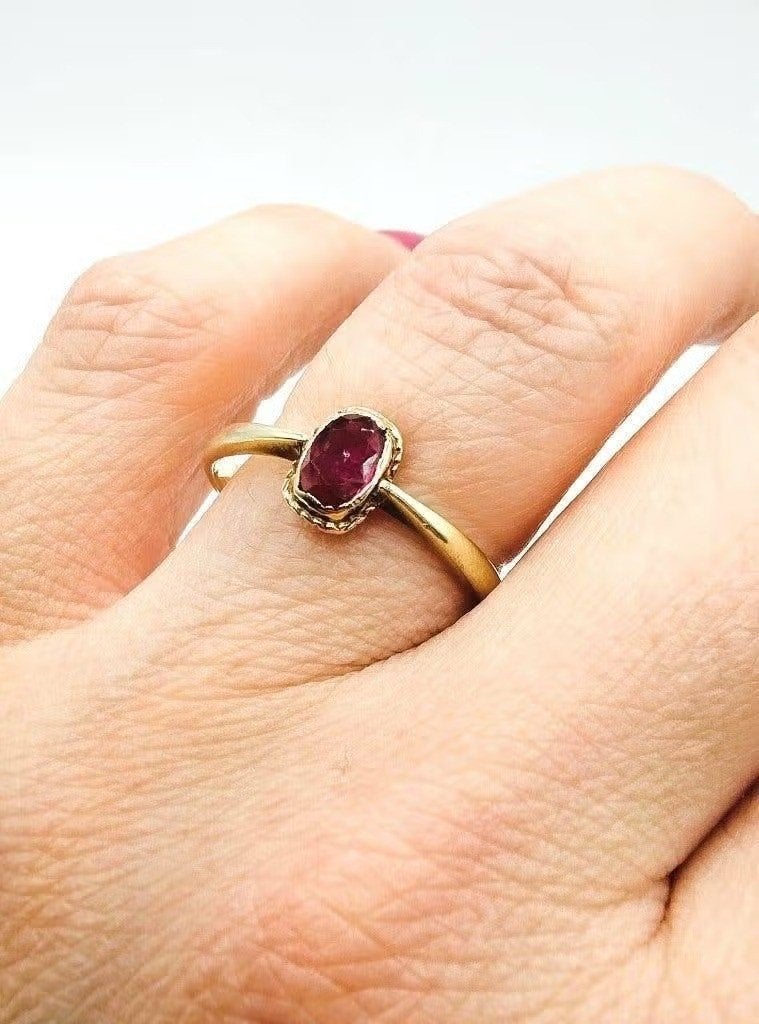 Gouden ring met robijn, 19 mm, Info@zilverwebsite.nl, Verzenden, 19 tot 20, Zo goed als nieuw
