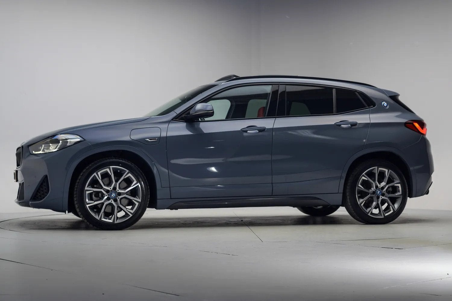 BMW X2 xDrive25e M Sport High Executive Aut. [ Panoramadak L, Auto's, BMW, Automaat, Automatische klimaatregeling, Gebruikt, Bedrijf
