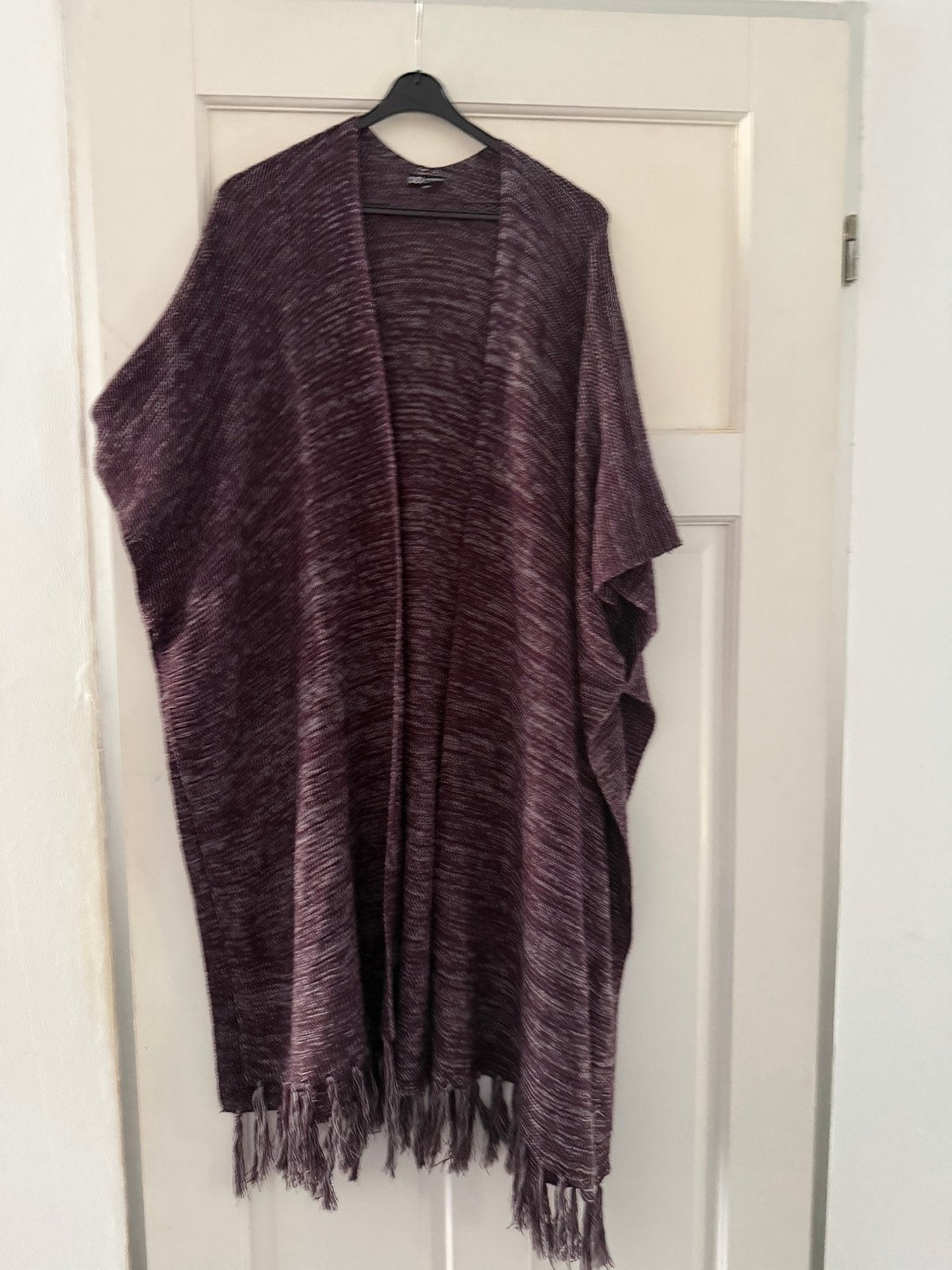 DIDI pretty paars poncho Vest met franjes One Size, Verzenden, Zo goed als nieuw, Maat 46/48 (XL) of groter, Paars