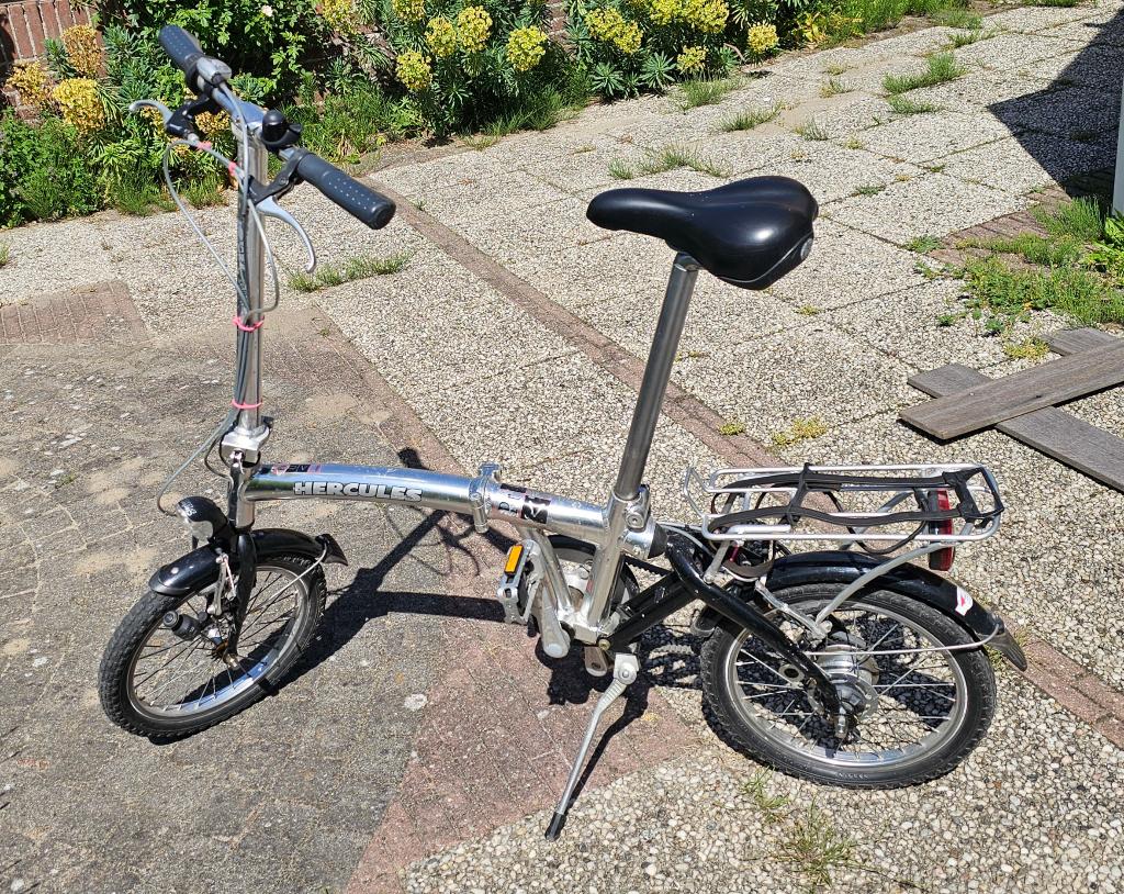 twee vouwfietsen, Gebruikt, Velgrem, Versnellingen, Totaal opvouwbaar